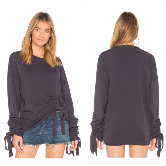 Tularosa Tops - Tularosa x REVOLVE Kenn Sweatshirt in Navy XS